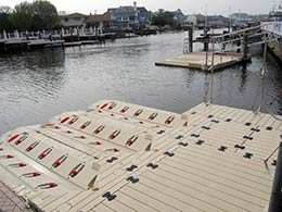 picture of a line of EZ Ports in a marina